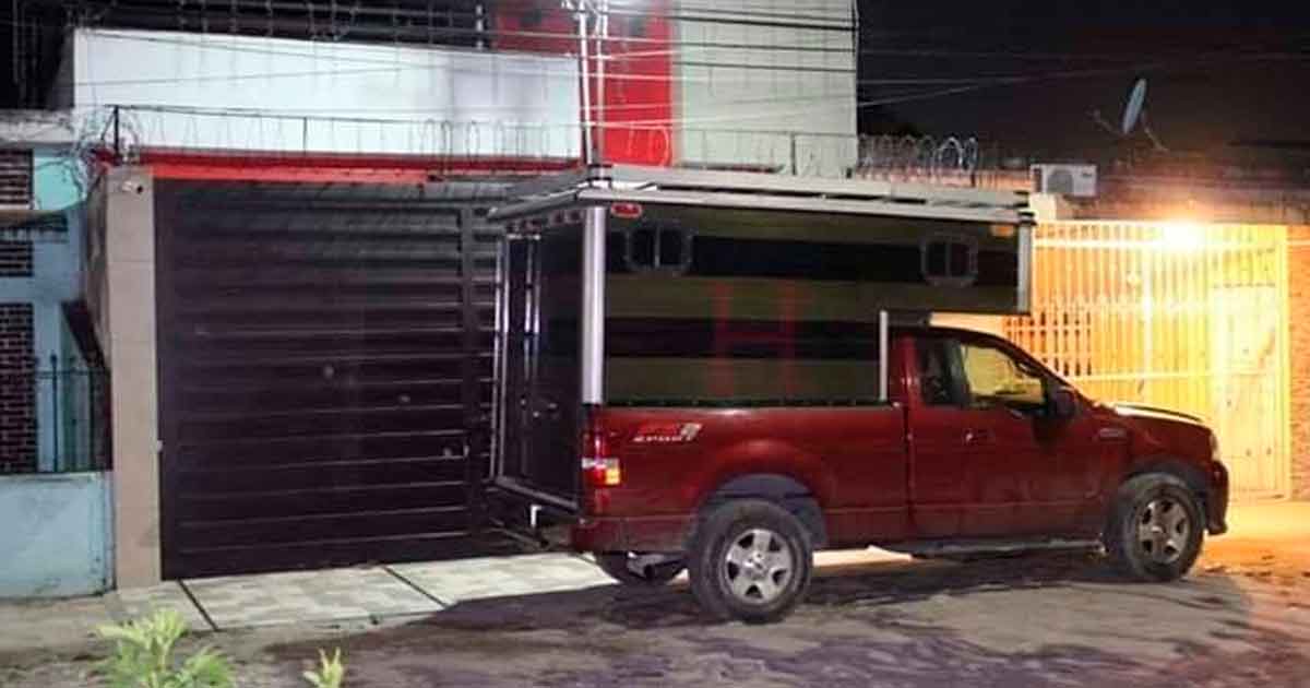 Delincuentes balearon una vivienda y una camioneta en Martínez de la Torre