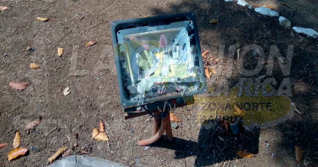 Denuncian hechos vandálicos en parador Fotográfico de Naranjos