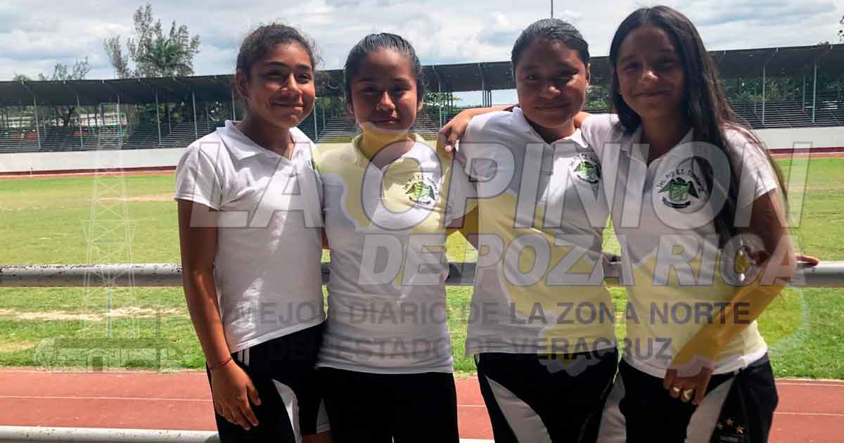 Destacan en Atletismo alumnas de secundaria de Pánuco