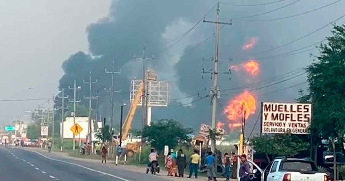 Explota bodega de huachicol en Tabasco, se produce temblor y un infierno de llamas