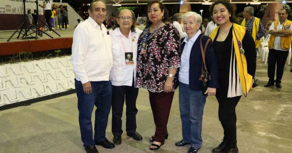 Inaugura Primer Encuentro Nacional de Poetas y Escritores