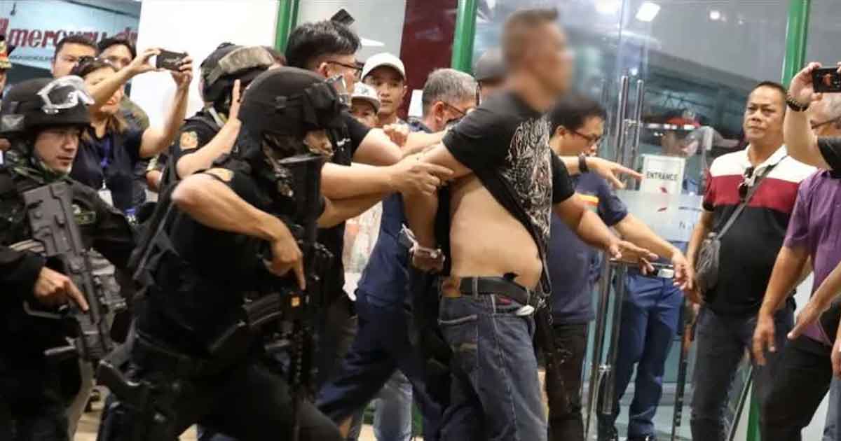 Ex empleado toma rehenes en un centro comercial de Filipinas