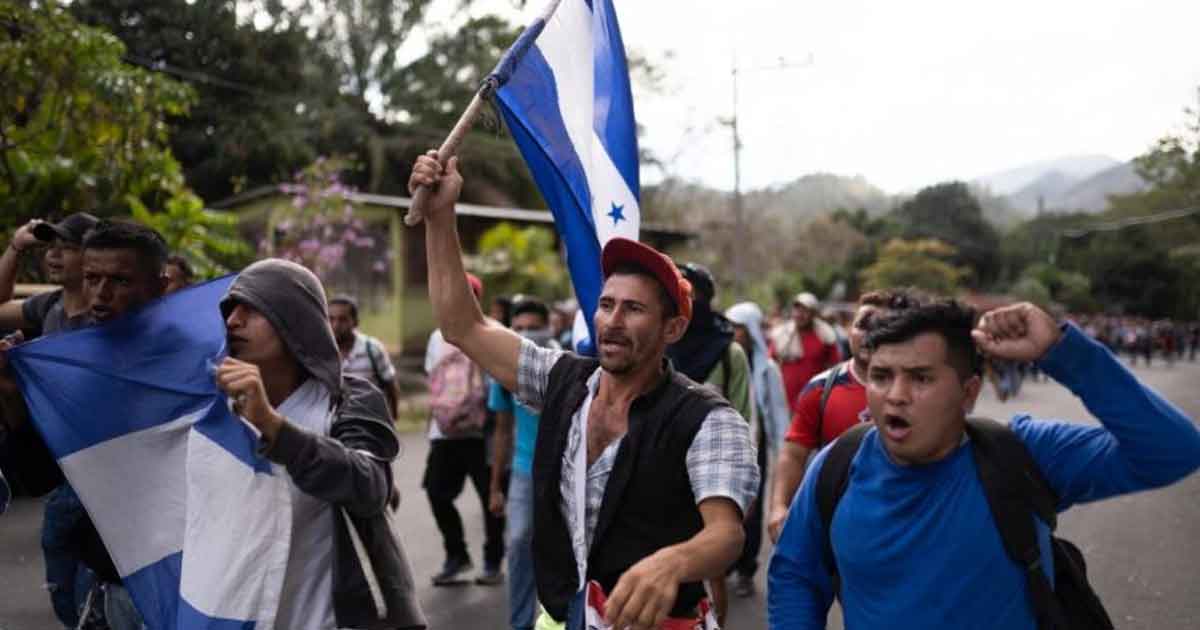 Por cierre de frontera, México mantendrá a migrantes solicitantes de asilo en EU