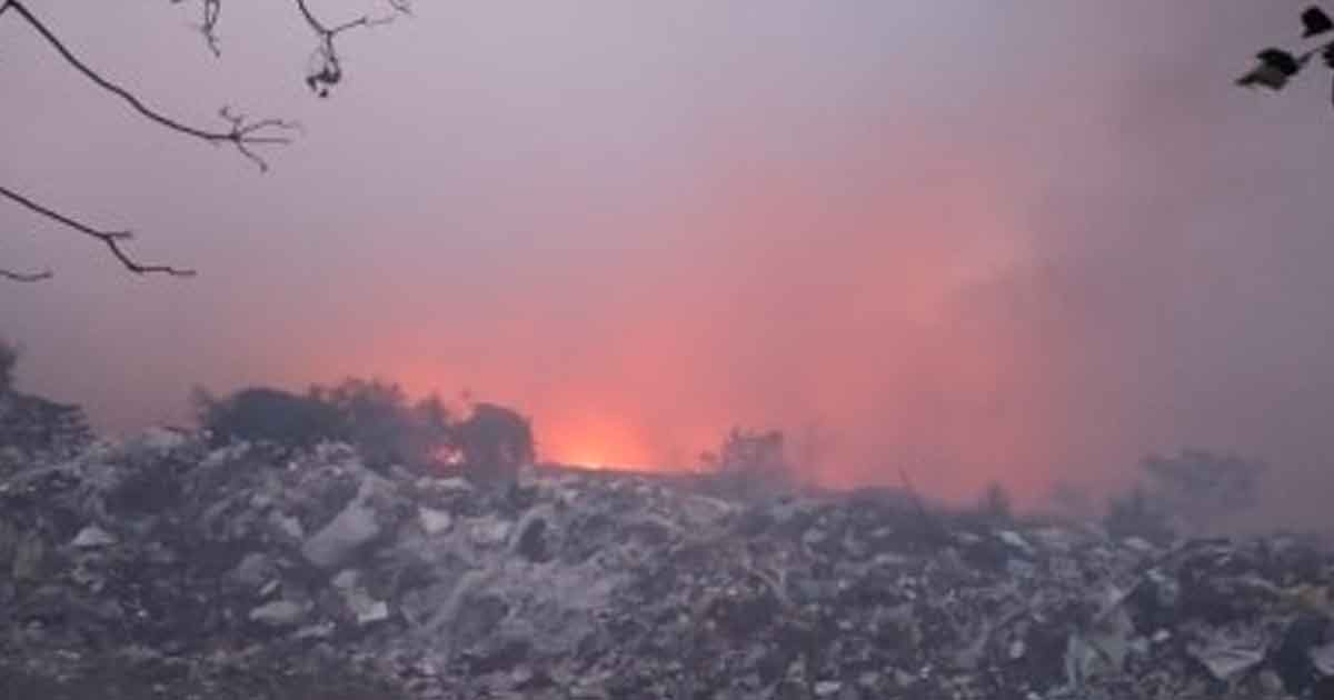 Se incendia el basurero de Naranjos