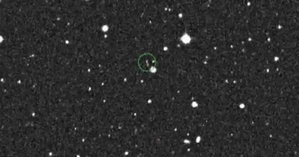 Descubren que la Tierra tiene una "mini luna" desde hace tres años“ (Video)