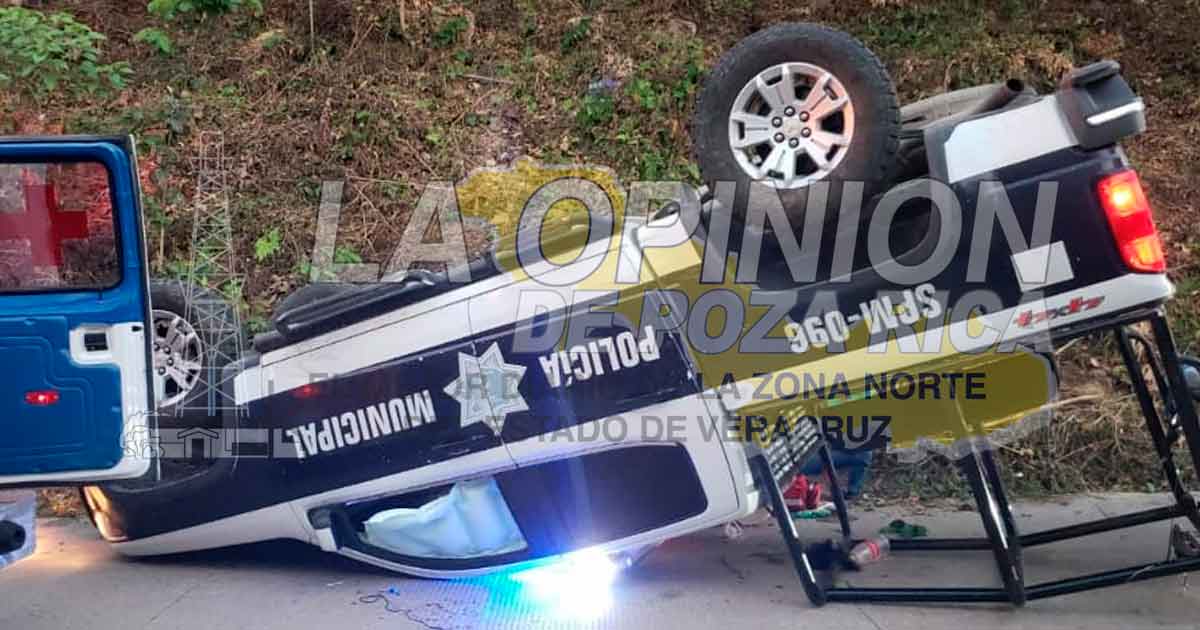Vuelca patrulla de la Policía Municipal