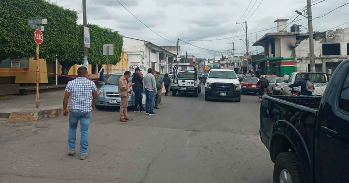 Tiroteo entre policías y asaltantes
