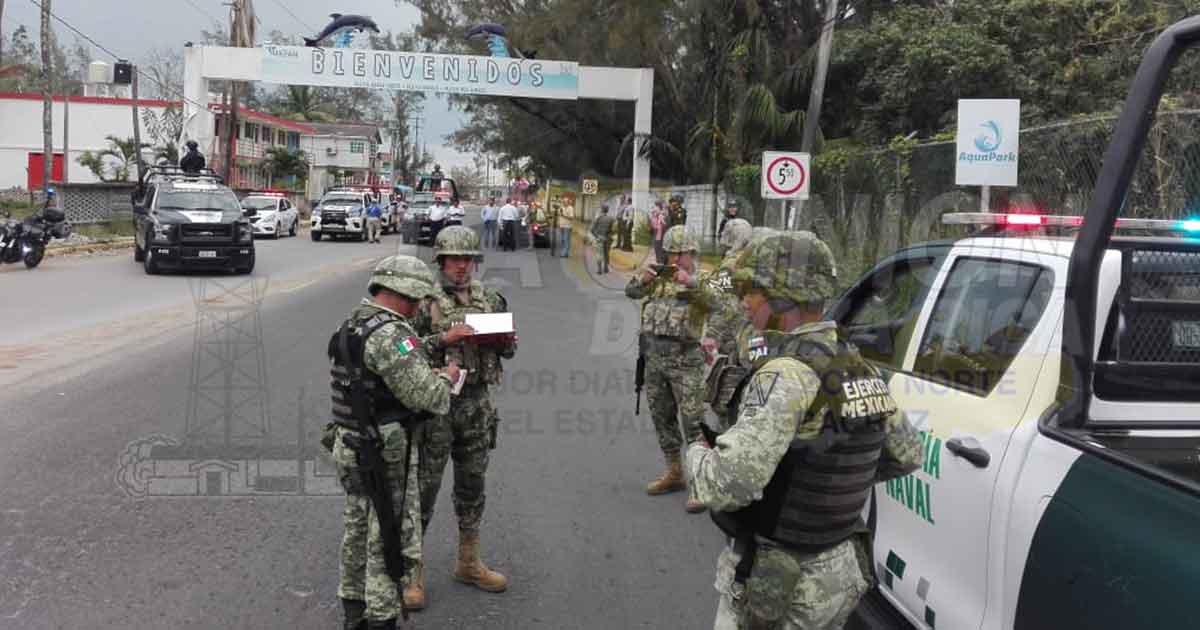 Cierran playa de Tuxpan; protestan prestadores de servicios
