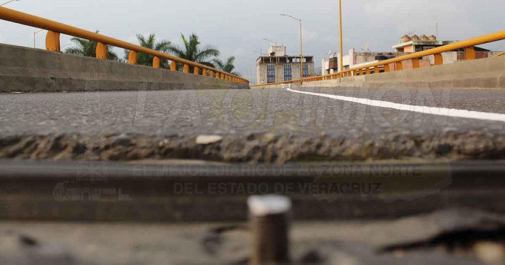 Urge mantenimiento al Distribuidor Vial