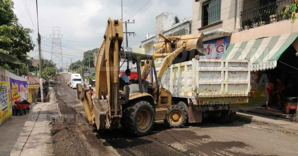 Trabajos de rehabilitación genera tráfico vehicular