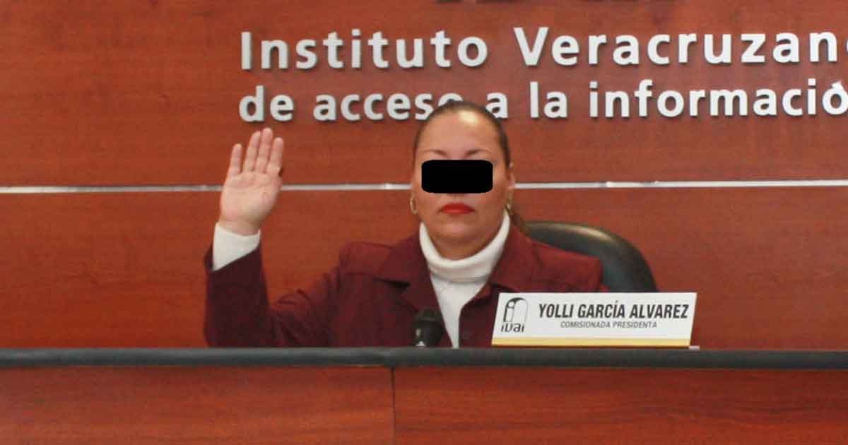 Detienen a Yolli "N", ex comisionada del IVAI