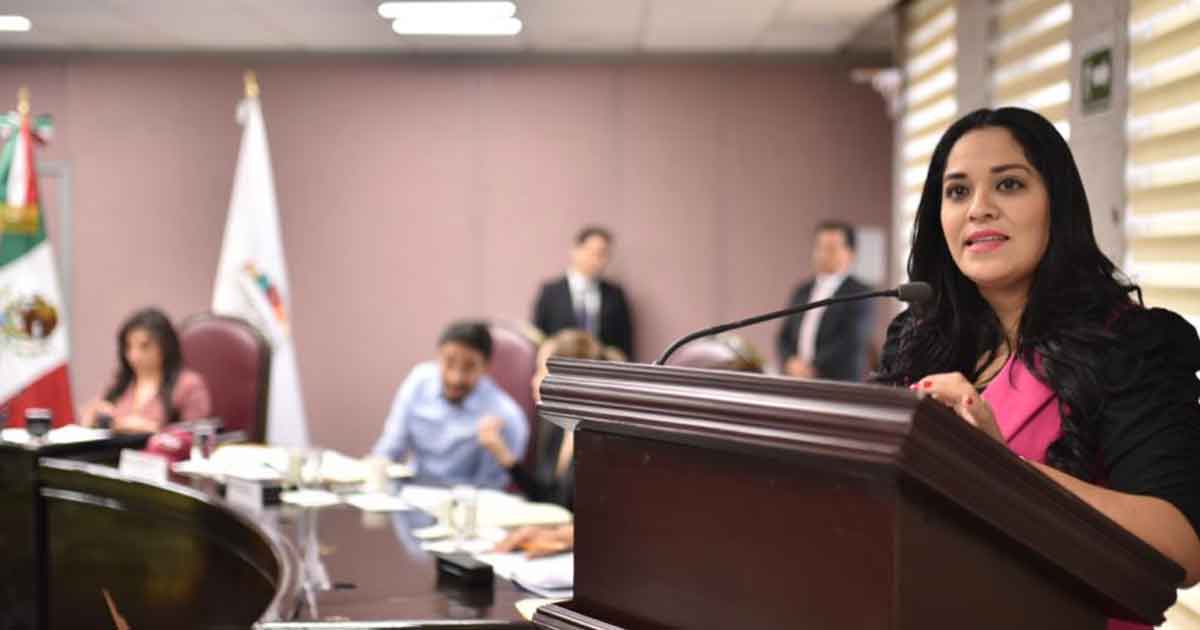 Plantea Diputada otorgar facilidades laborales a padres y madres