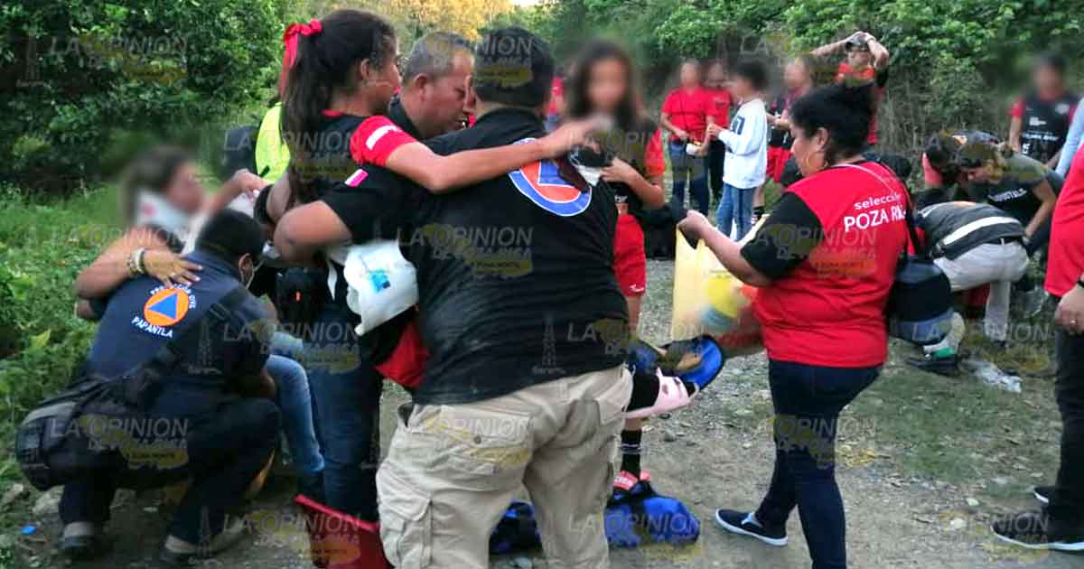 Choque de autobús en el que viaja la selección de Poza Rica dejó 7 lesionados en el tramo Chote-San Andrés