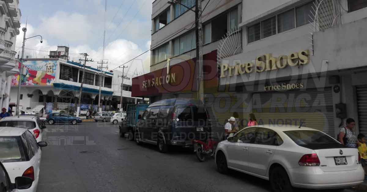 Demandan postergar pago de impuestos, luz y agua