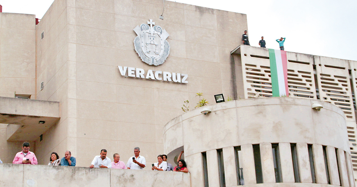 En la FGE la ley del “garrote”