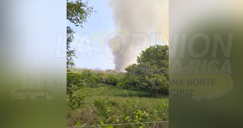 Incendio de Ciénega provoca caída de cenizas en la ciudad