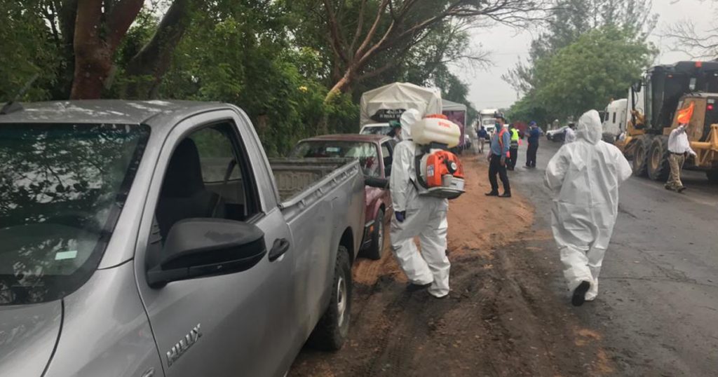 Instalan cerco sanitario en los límites de Tlapacoyan–Martínez de la Torre