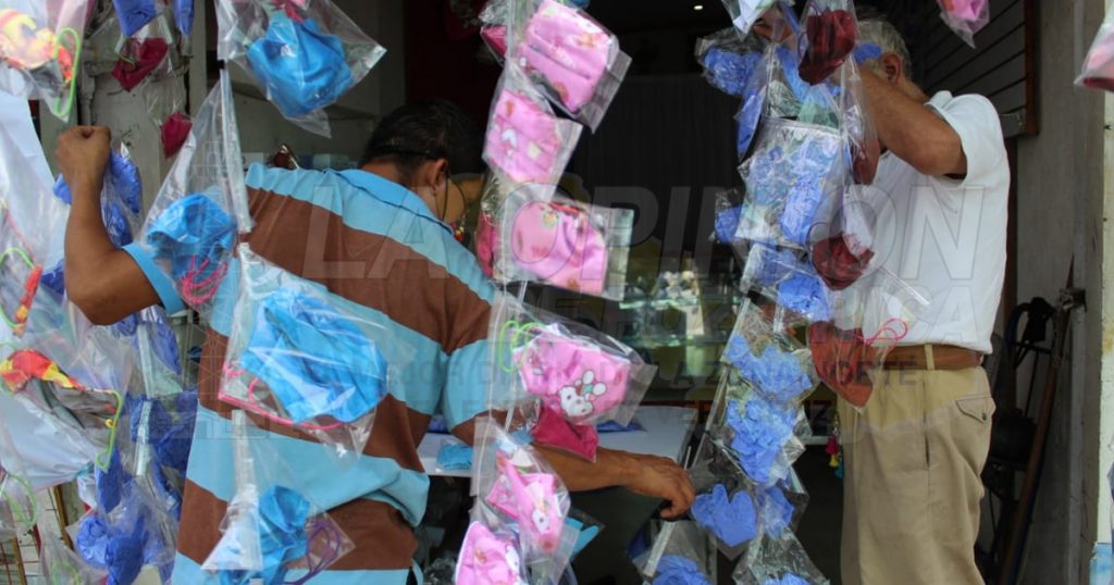 Fabrican cubrebocas