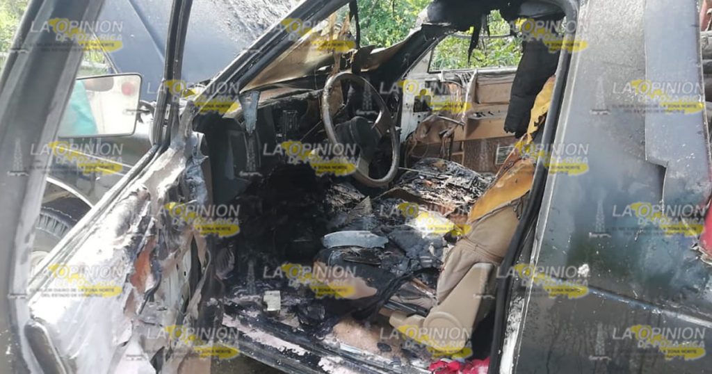 Se incendia camioneta en Papantla