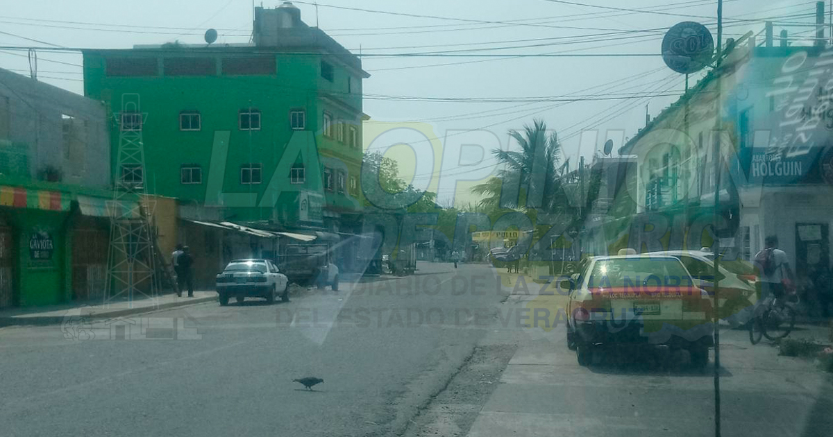 Taxistas de Tecolutla sufren para sacar el diario