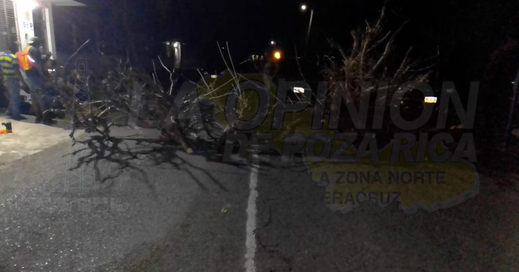 A partir de las 9 de la noche nadie entra y nadie sale de La Barra de Cazones