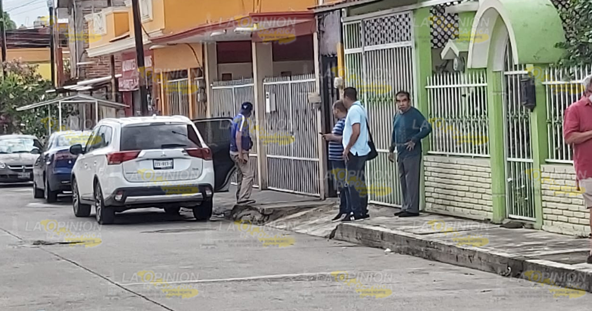 Muere jubilado de Pemex al interior de su vivienda en la División de Oriente en Poza Rica