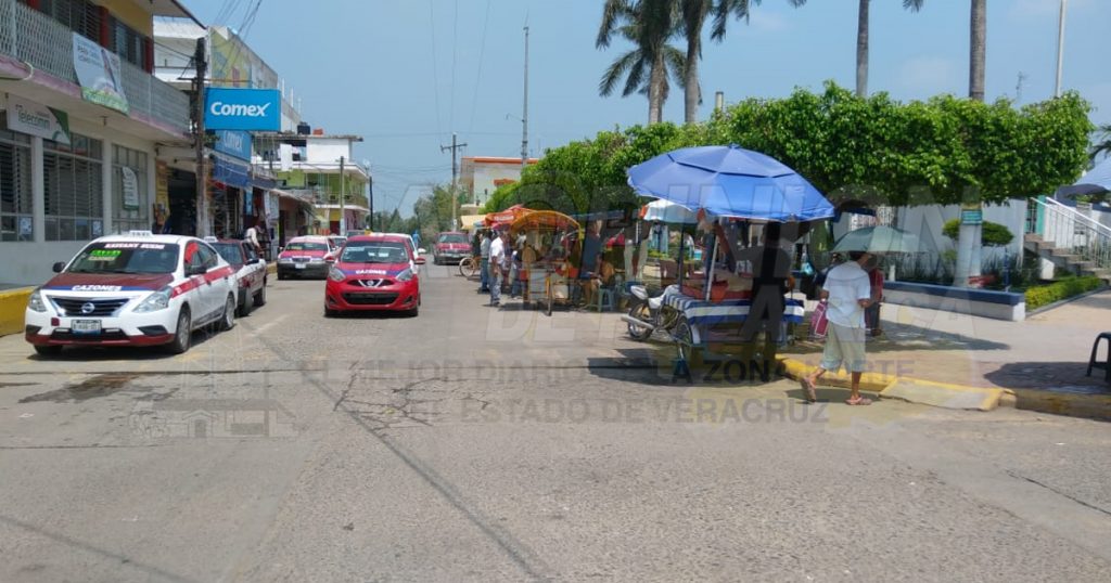 Playas de Cazones vacías por Covid-19