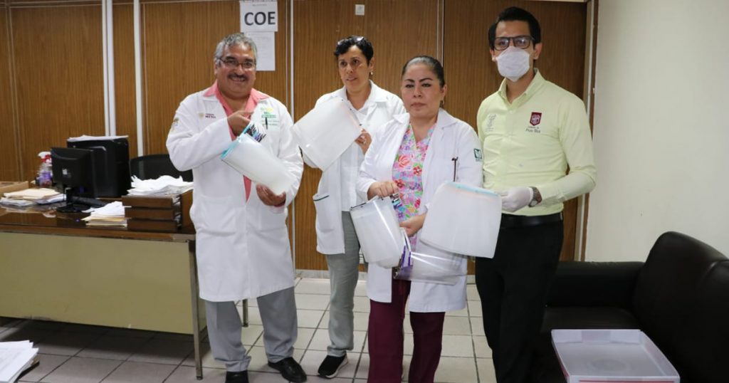 Gobierno de Poza Rica entrega caretas de protección a centros hospitalarios