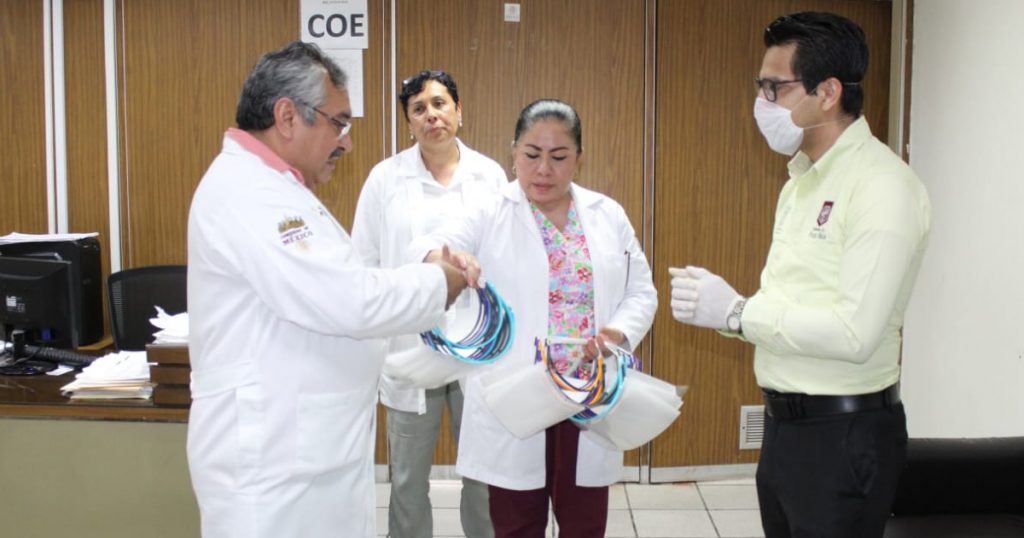Gobierno de Poza Rica entrega caretas de protección a centros hospitalarios