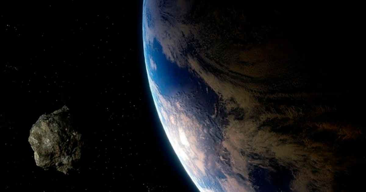 ¡Lo que faltaba! Asteroide que parece “usar” cubrebocas se acerca a la Tierra