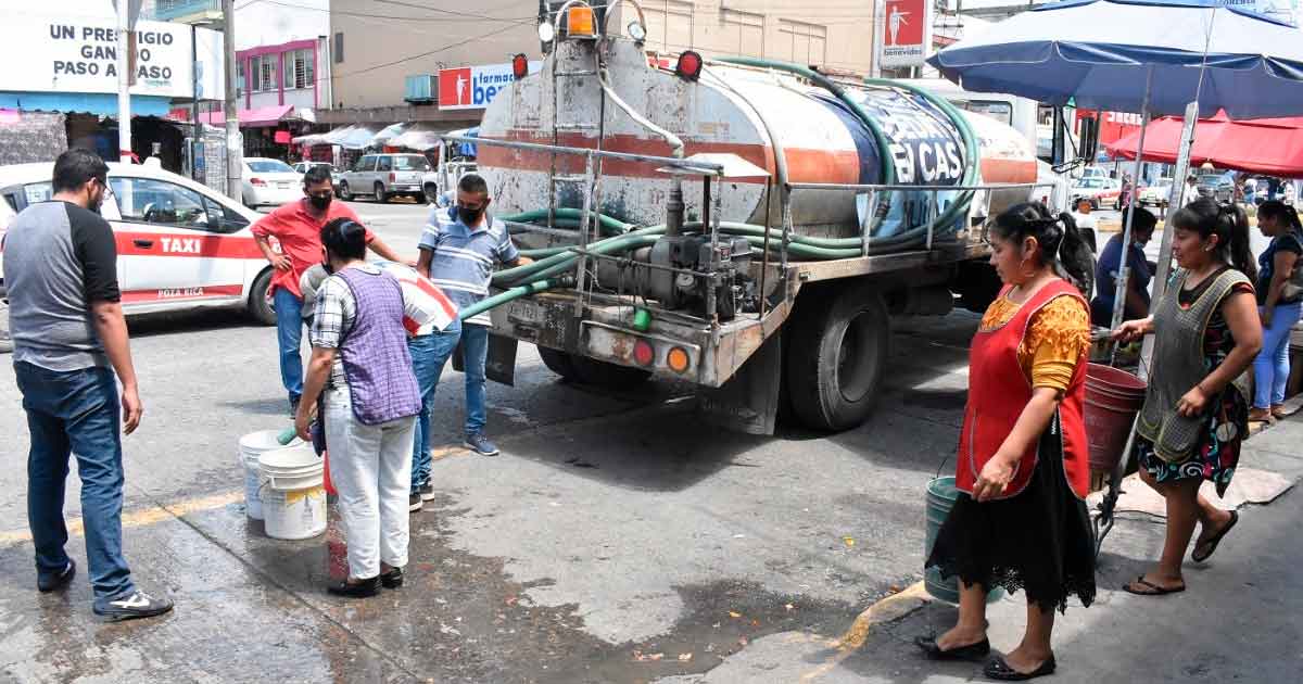 Comerciantes definen con autoridades municipales acciones contra el COVID-19