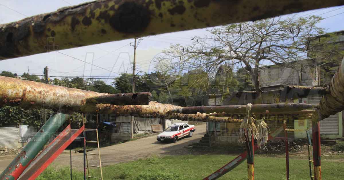 Solicitan rehabilitación de parque en Los Pinos