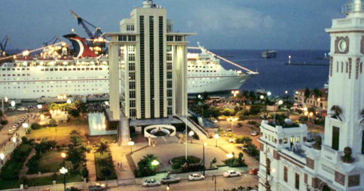 Veracruz Puerto en “momento clave” para controlar pandemia, advierte Salud