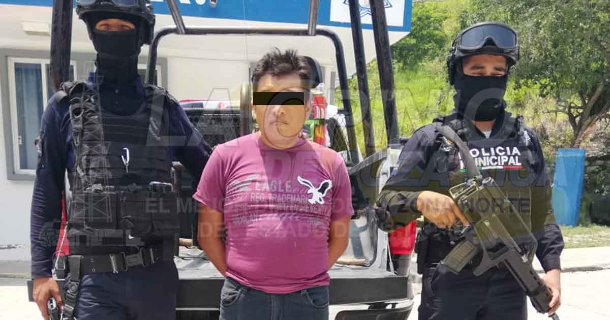 Detienen a pizzero con motocicleta robada, en Papantla