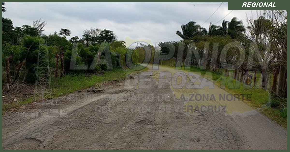 Lluvias afectan caminos que comunican a comunidades