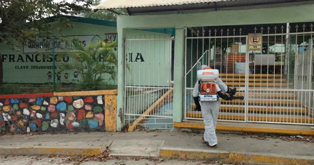 Continúa Sanitización para evitar riesgos de contagios en Poza Rica