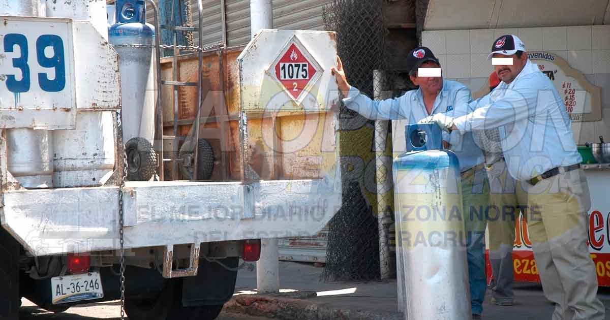 Señalan a gaseras que no despachan completo