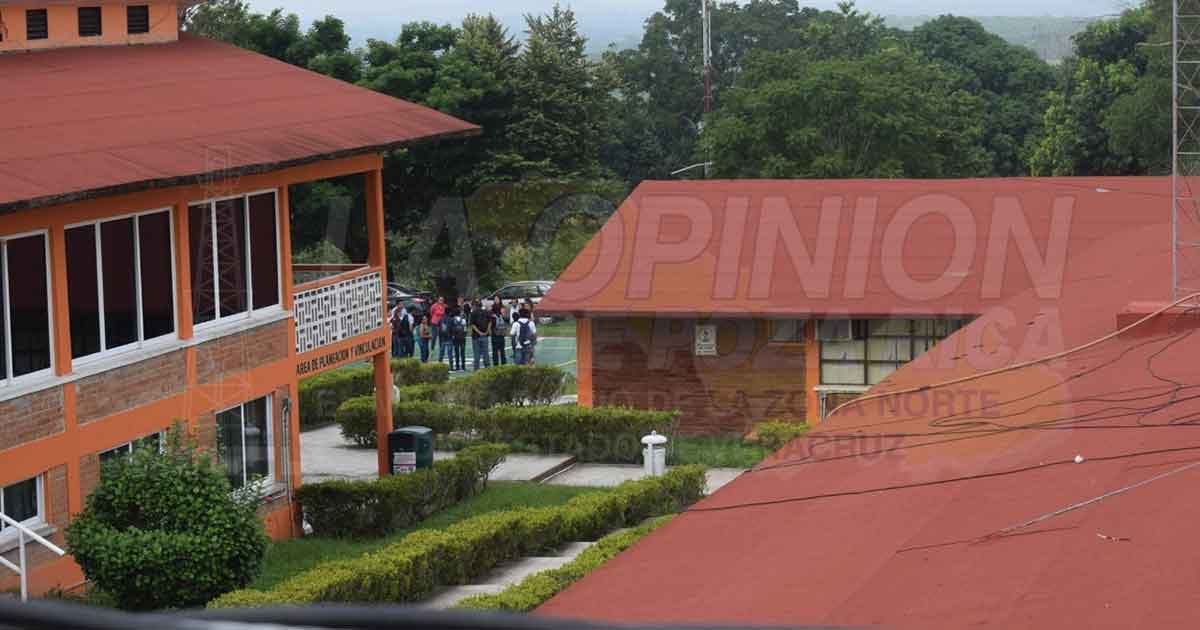 Abuso de autoridad y nepotismo en Tecnológico de Álamo