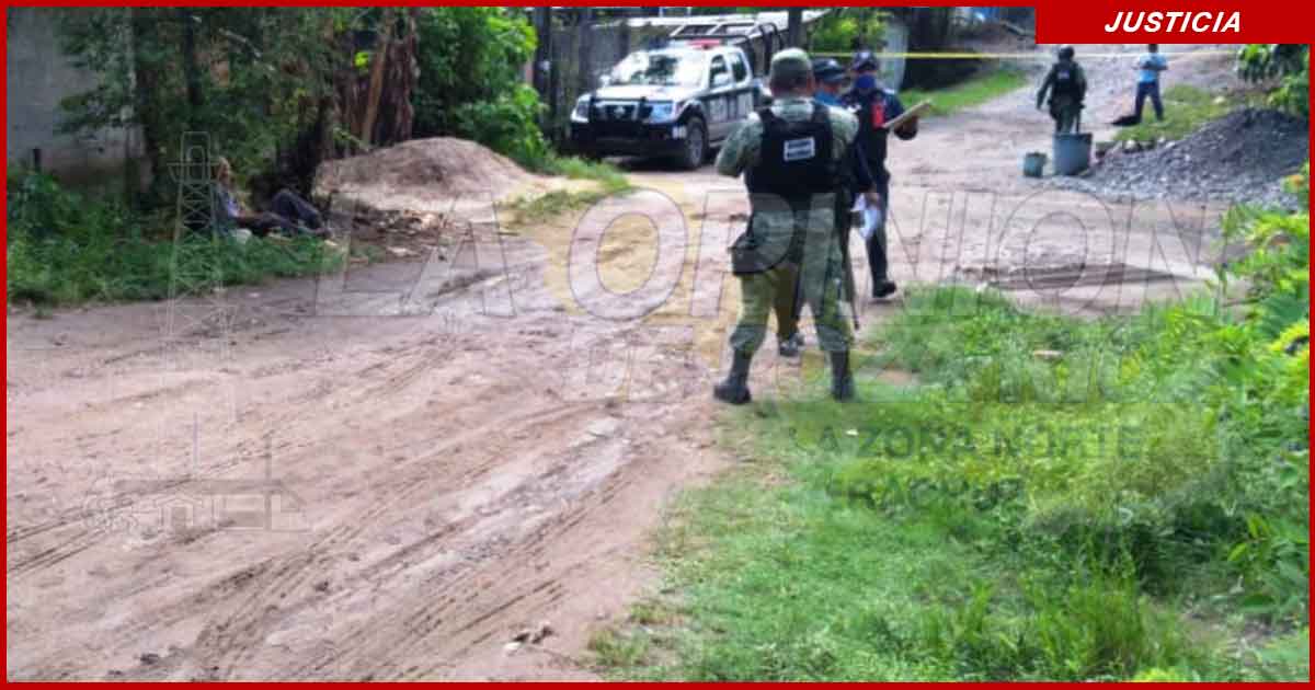Adulto mayor iba caminando y cayó muerto