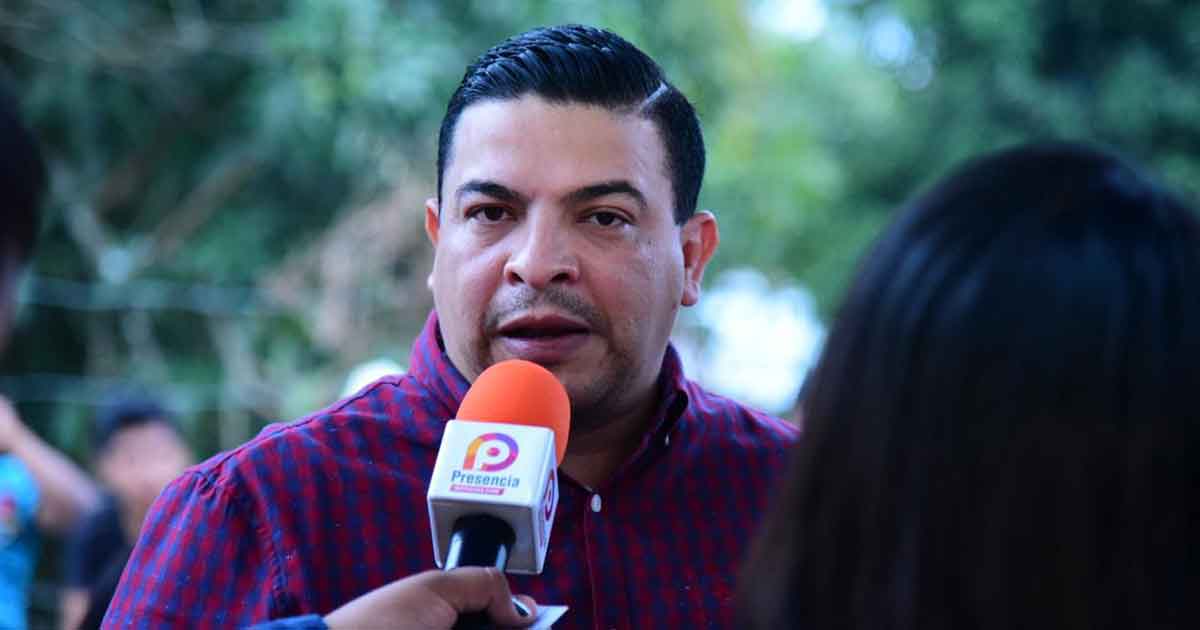 Indolente, incongruente e irresponsable, alcalde de Veracruz: Gómez Cazarín