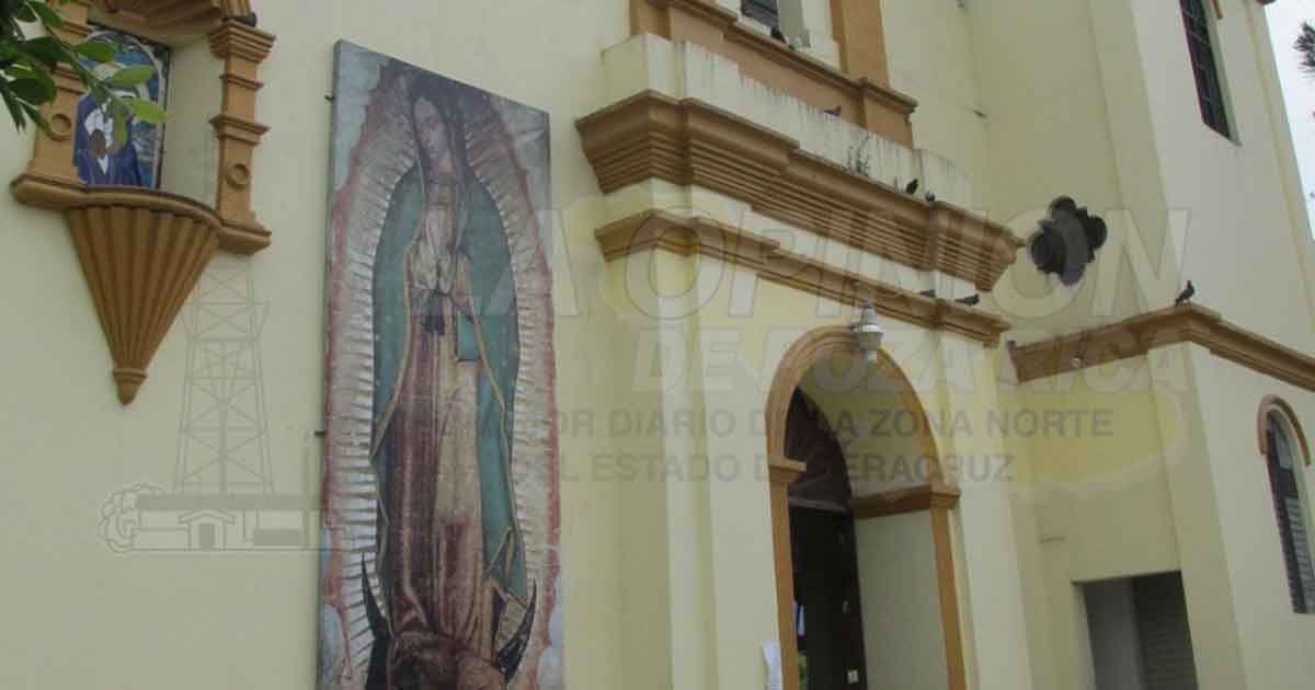 En Álamo, Domingo de ramos, a través de Facebook