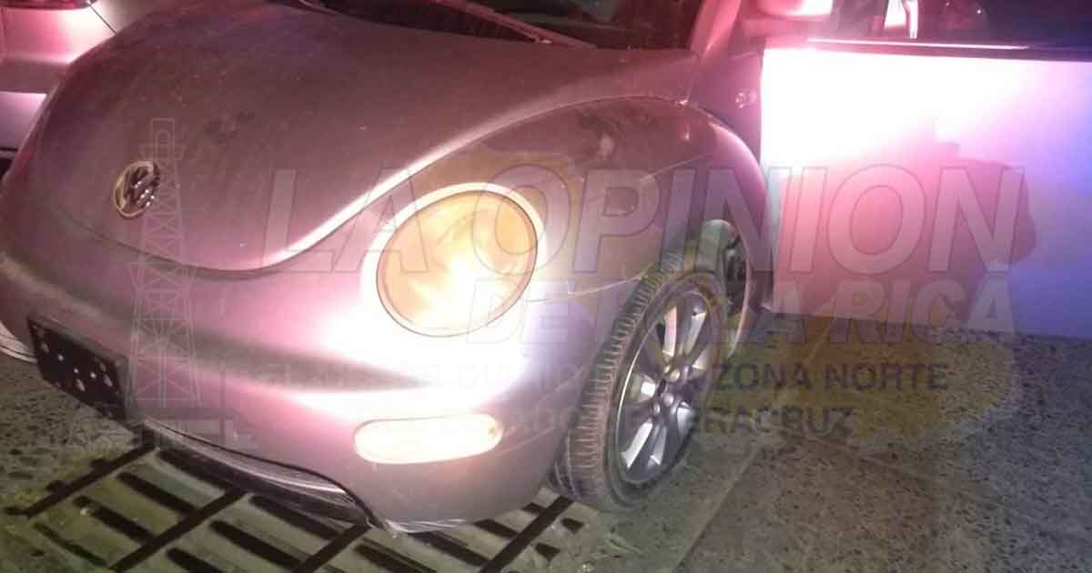 Tras las rejas por manejar en estado de ebriedad y golpear una patrulla de la policía municipal