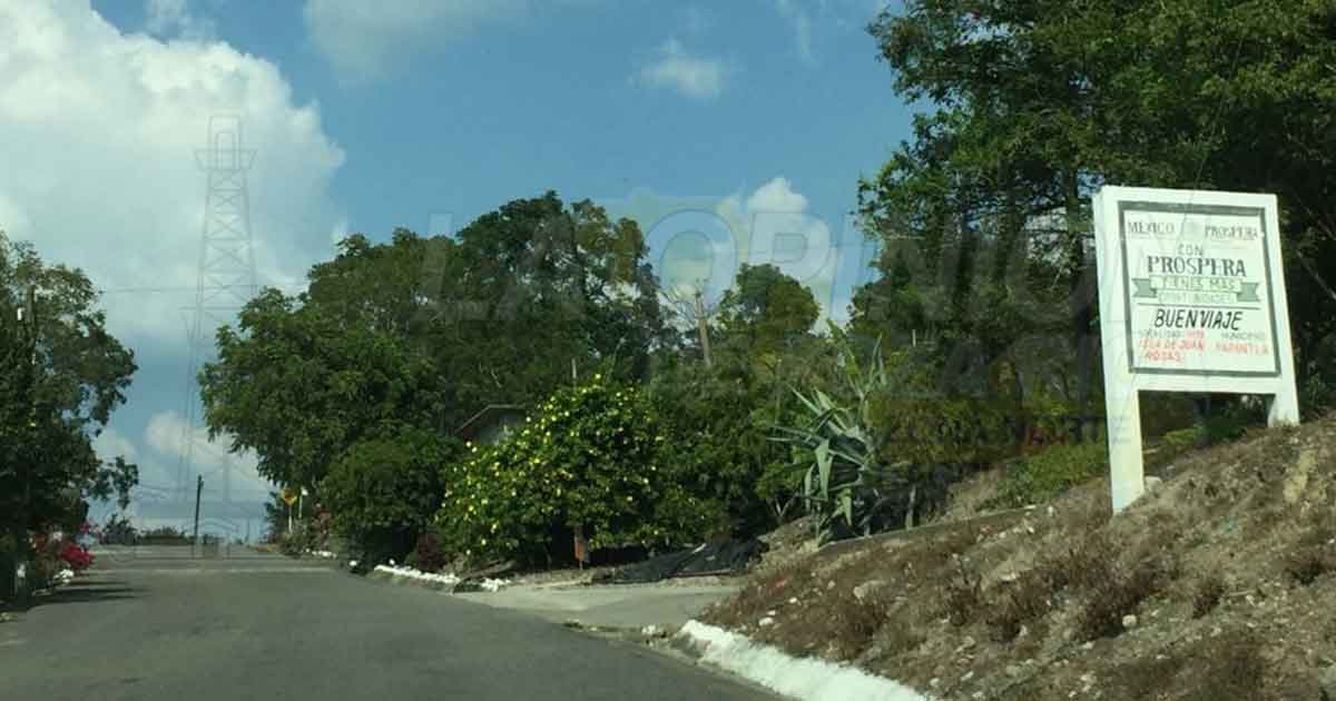 Sin luz en las comunidades de Pueblillo y Joloapan