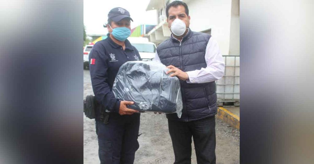 Entregan equipo a Policías de Naranjos