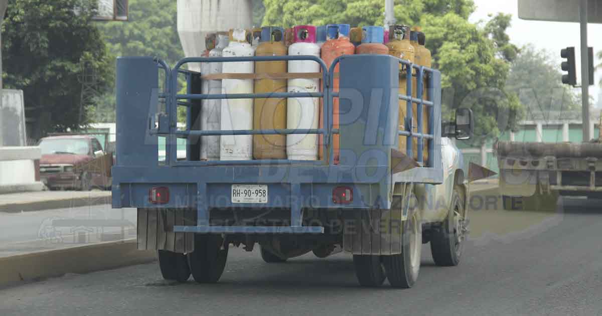 En la mira repartidores de gas, en Poza Rica