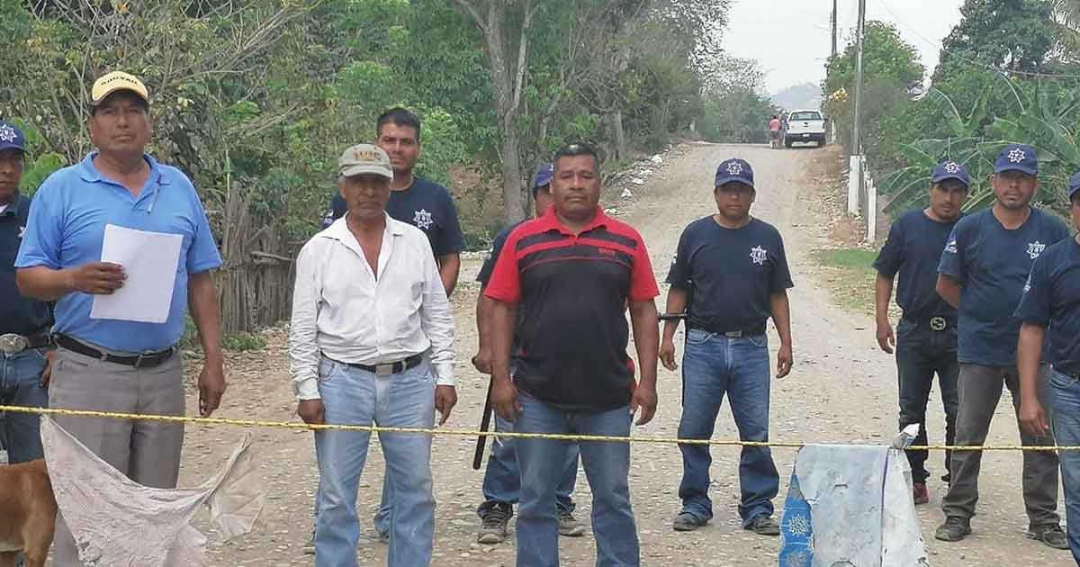 Más comunidades cierran accesos por la pandemia
