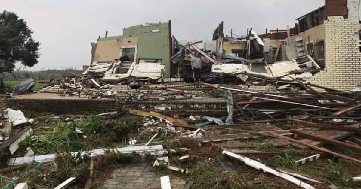 ¡Tornado mata a joven huasteco!