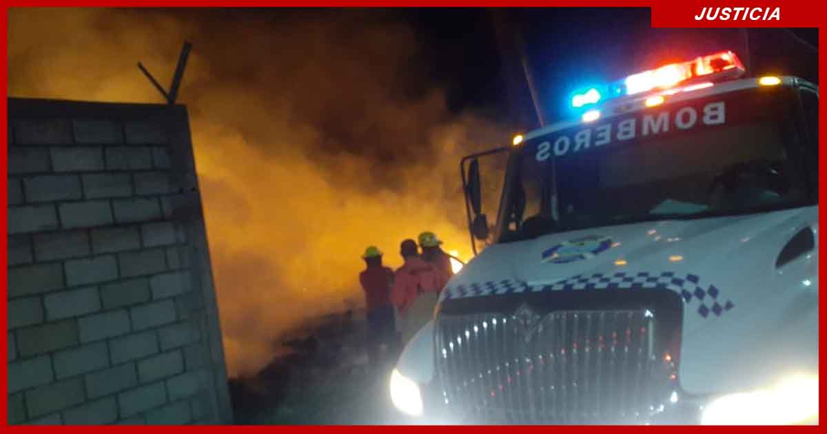 ¡Incendio en zona de ductos!