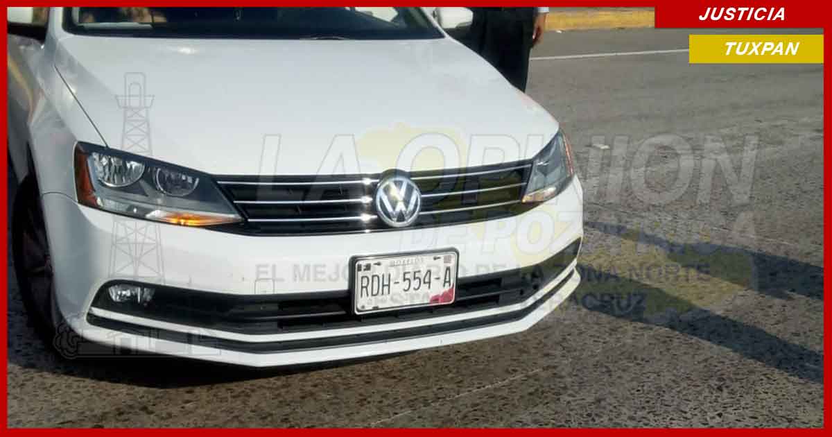 Choque en Tuxpan, deja elevados daños materiales