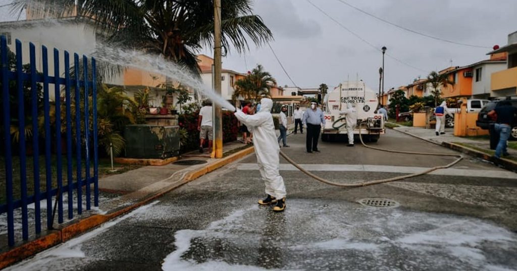 Intensifican en Tuxpan tareas de sanitización en más sectores de la ciudad